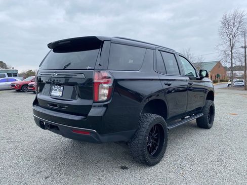 Used 2021 Chevrolet Tahoe Z71 w/ Z71 Signature Package image 3