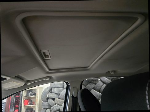 Used 2019 Ford EcoSport SE FWD image 12