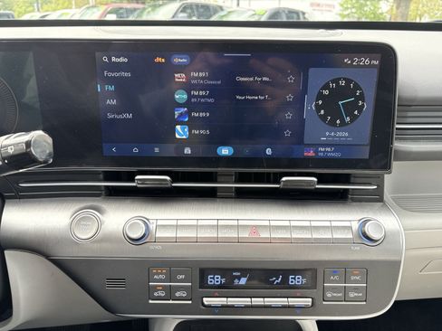 Used 2024 Hyundai Kona SEL AWD/4WD image 18
