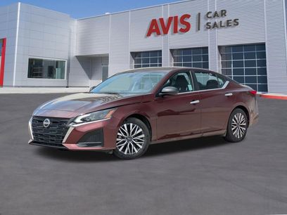 Used 2025 Nissan Altima 2.5 SV