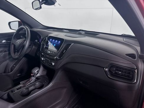 Used 2023 Chevrolet Equinox RS w/ RS Leather Package FWD image 31