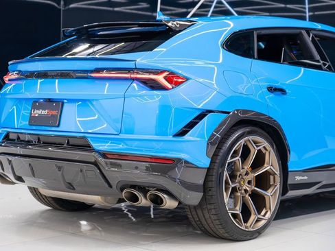 Used 2024 Lamborghini Urus Performante AWD/4WD image 16