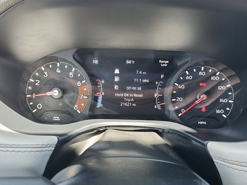 Used 2025 Jeep Compass Limited AWD/4WD image 19