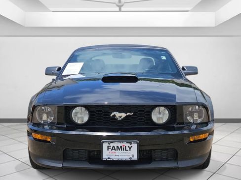 Used 2009 Ford Mustang GT Premium RWD image 2