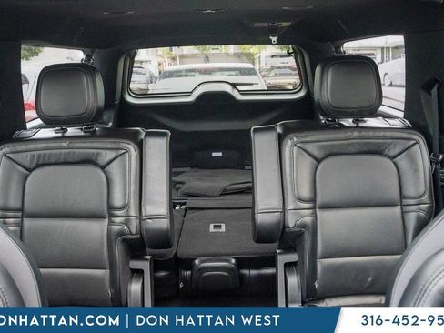 Used 2021 Lincoln Navigator L Reserve RWD image 21
