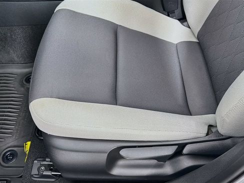 Used 2024 Toyota Corolla LE w/ LE Convenience Package FWD image 24