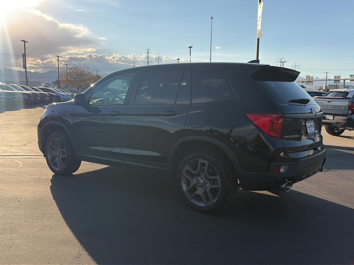 Certified 2023 Honda Passport EX-L image 6