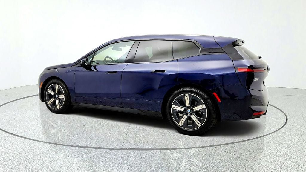Used 2026 BMW iX xDrive60 w/ Executive Package AWD/4WD image 7