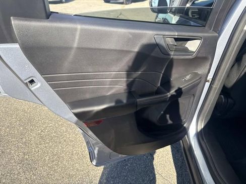 Certified 2022 Ford Escape SE image 16