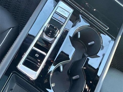 New 2026 Volkswagen Atlas Cross Sport SEL Premium R-Line AWD/4WD image 23
