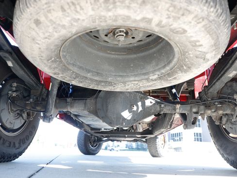 Used 2019 Chevrolet Silverado 1500 Custom w/ Custom Convenience Package image 48