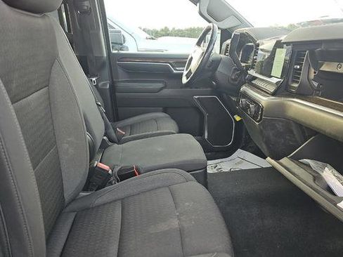 Used 2022 Chevrolet Silverado 1500 LT image 11