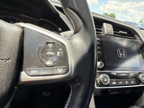Used 2020 Honda Civic Sport image 17