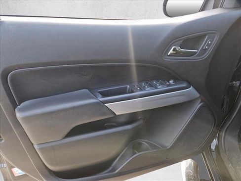 Used 2018 Chevrolet Colorado LT w/ Luxury Package, Chrome image 15