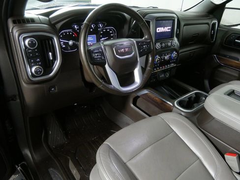 Used 2019 GMC Sierra 1500 SLT w/ SLT Premium Plus Package AWD/4WD image 16