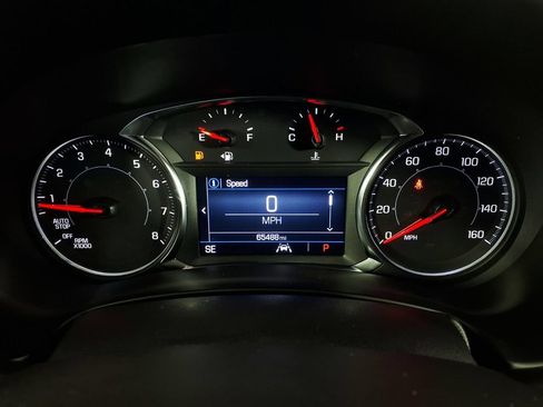 Used 2023 GMC Terrain SLE FWD image 16