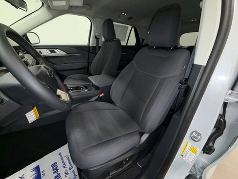 New 2026 Ford Explorer Active AWD/4WD image 12