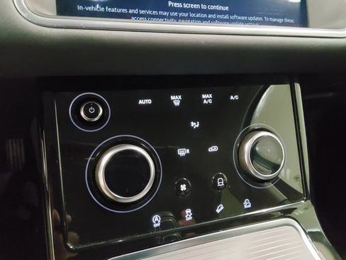 Used 2020 Land Rover Range Rover Evoque S image 22