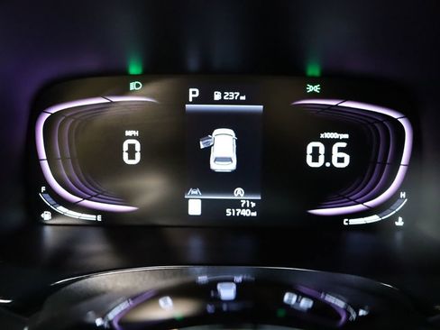 Used 2023 Kia Soul GT-Line image 33