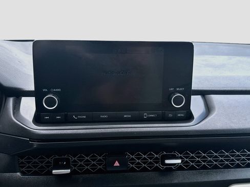 Used 2023 Honda Accord EX image 12