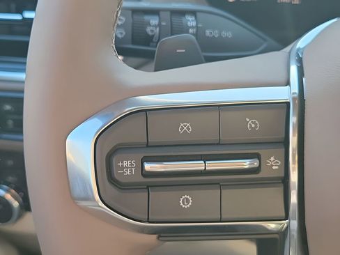 New 2026 GMC Yukon XL Denali w/ LPO, Floor Liner Package image 36