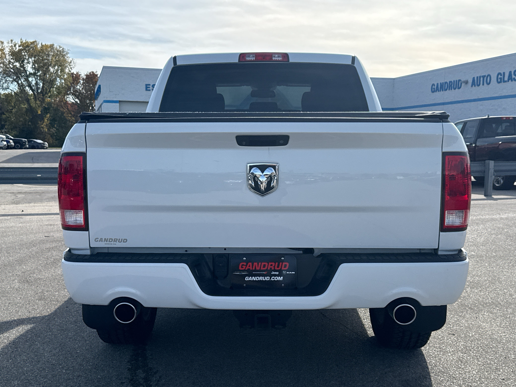 Used 2016 RAM 1500 Express w/ Popular Equipment Group AWD/4WD image 3