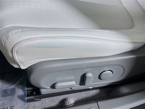 Used 2023 Hyundai Ioniq 5 SEL w/ Cargo Package image 19