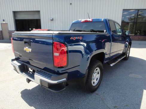 Used 2019 Chevrolet Colorado W/T w/ WT Convenience Package AWD/4WD image 4
