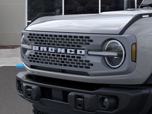 New 2026 Ford Bronco Badlands AWD/4WD image 19