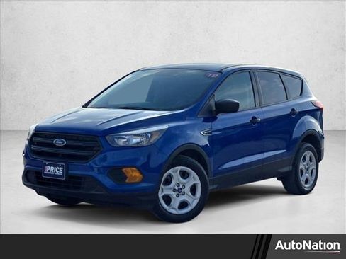 Used 2019 Ford Escape S image 1