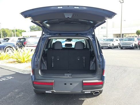 Used 2026 Hyundai Santa Fe SEL FWD image 21