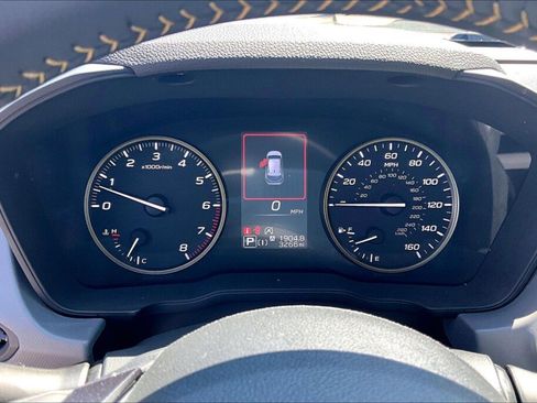 Certified 2025 Subaru Crosstrek 2.5i Sport w/ Crosstrek Mirror Package image 8