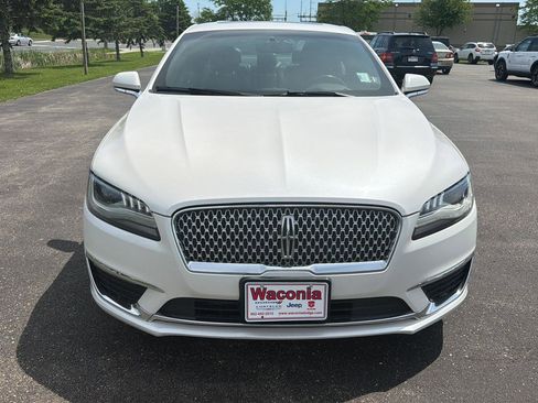 Used 2017 Lincoln MKZ Reserve AWD/4WD image 3