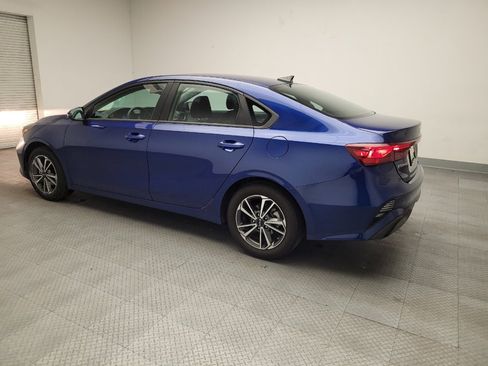 Used 2023 Kia Forte LXS w/ LXS Technology Package image 3