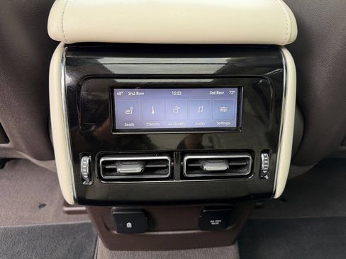 Used 2023 Lincoln Aviator Black Label w/ Dynamic Handling Package AWD/4WD image 31