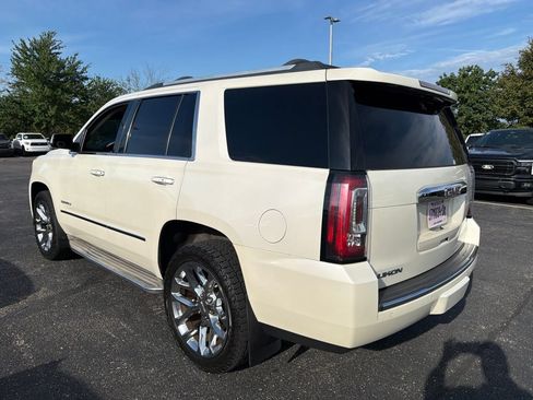 Used 2015 GMC Yukon Denali w/ Touring Package AWD/4WD image 4