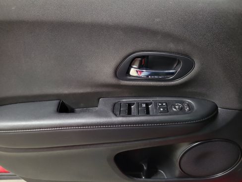 Used 2020 Honda HR-V Sport image 19