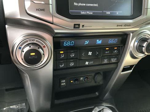 Used 2016 Toyota 4Runner Limited AWD/4WD image 28