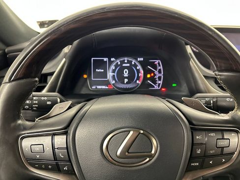 Used 2020 Lexus ES 350 w/ Premium Package FWD image 13
