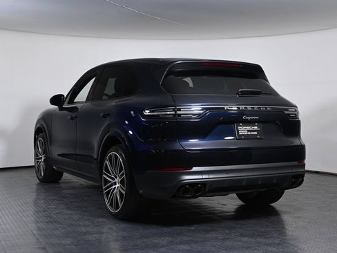 Certified 2023 Porsche Cayenne Platinum Edition AWD/4WD image 3