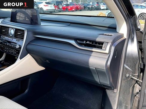 Used 2022 Lexus RX 350 w/ Premium Package image 17