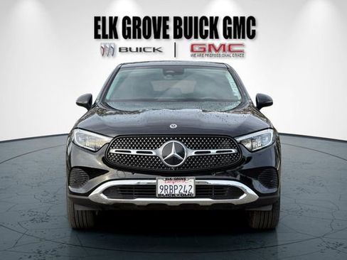 Used 2025 Mercedes-Benz GLC 300 4MATIC image 9