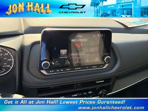 Used 2026 Nissan Rogue SV image 28