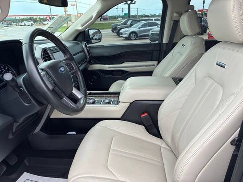 Used 2021 Ford Expedition Platinum AWD/4WD image 30