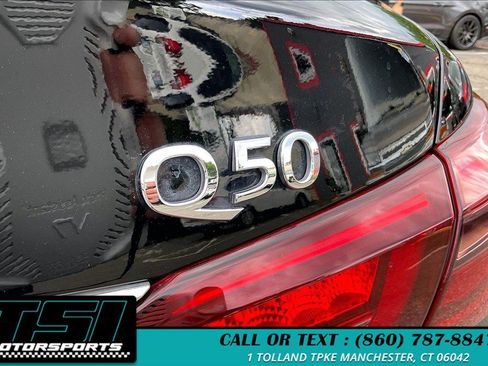 Used 2020 INFINITI Q50 Luxe w/ Essential Package (3.0T Luxe) AWD/4WD image 8