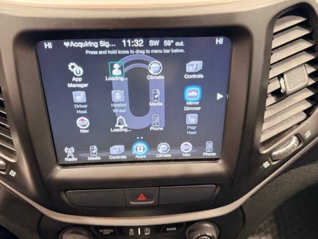Used 2015 Jeep Cherokee Trailhawk w/ Comfort/Convenience Group AWD/4WD image 39