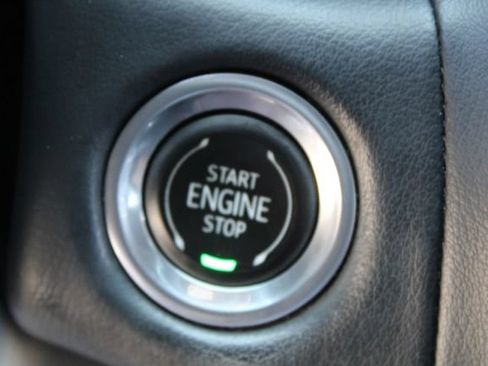 Used 2021 Chevrolet Suburban High Country RWD image 26