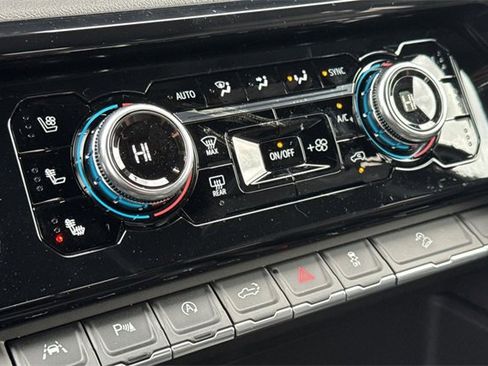 New 2026 GMC Sierra 1500 AT4 w/ AT4 Premium Package image 24