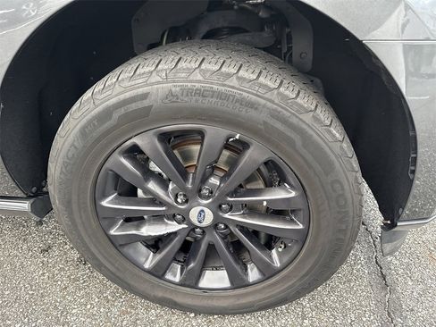 Used 2019 Ford Expedition Max Limited w/ Equipment Group 301A image 12