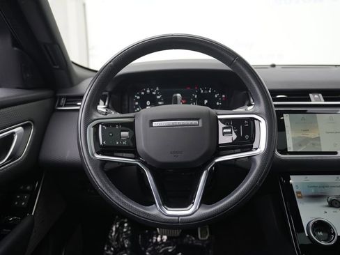 Used 2021 Land Rover Range Rover Velar R-Dynamic S image 44